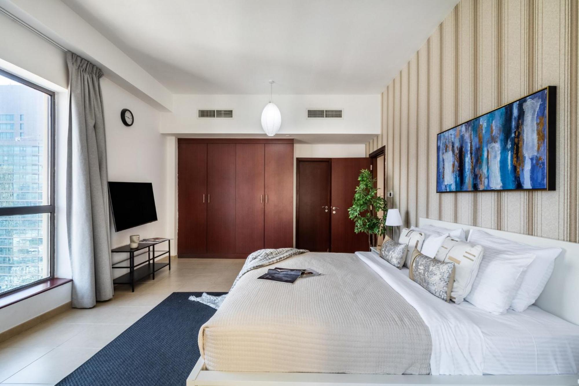 The Smart Concierge - Bahar 1 Dubai